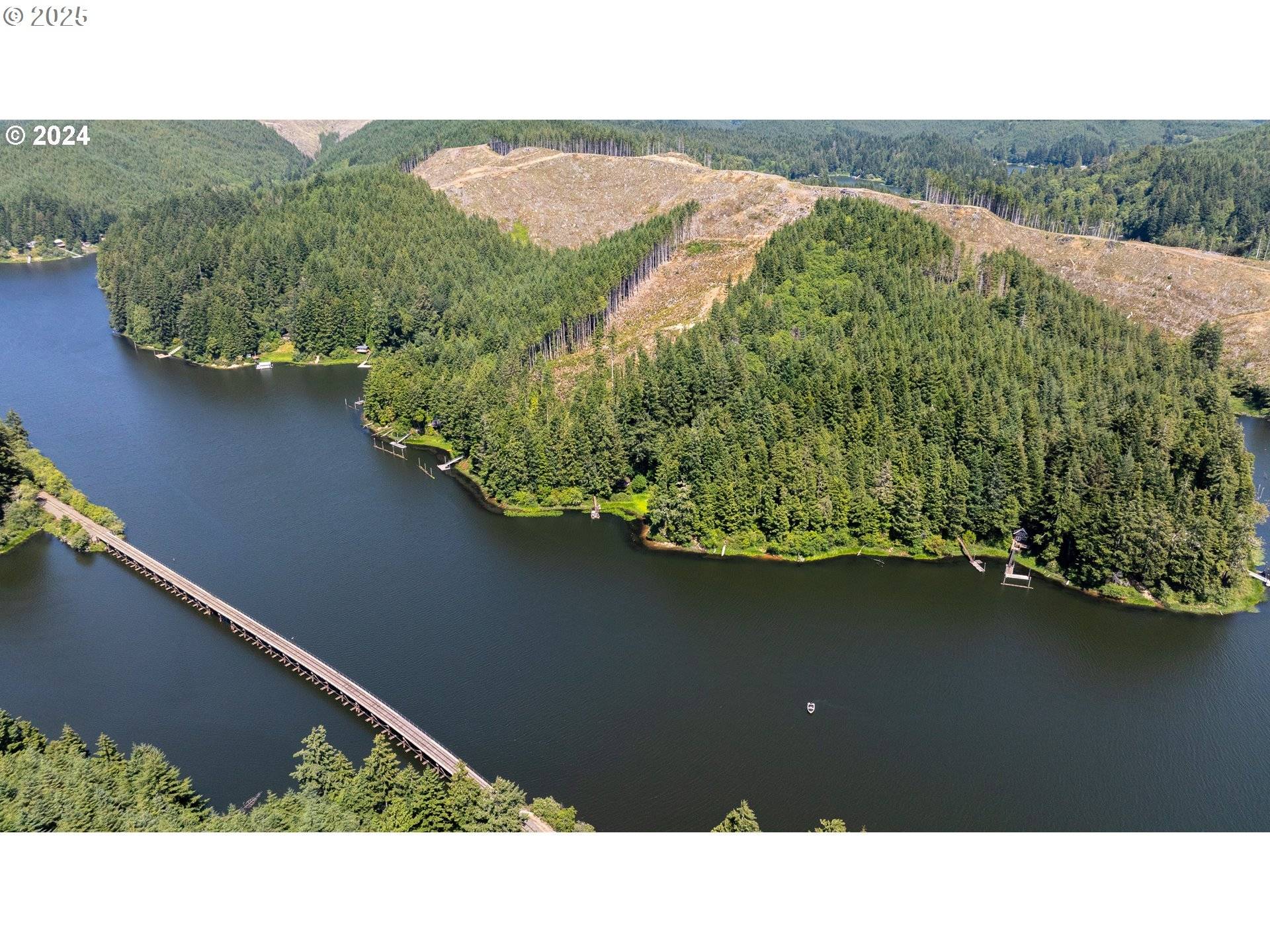 Lakeside, OR 97449,0 Tenmile Lake