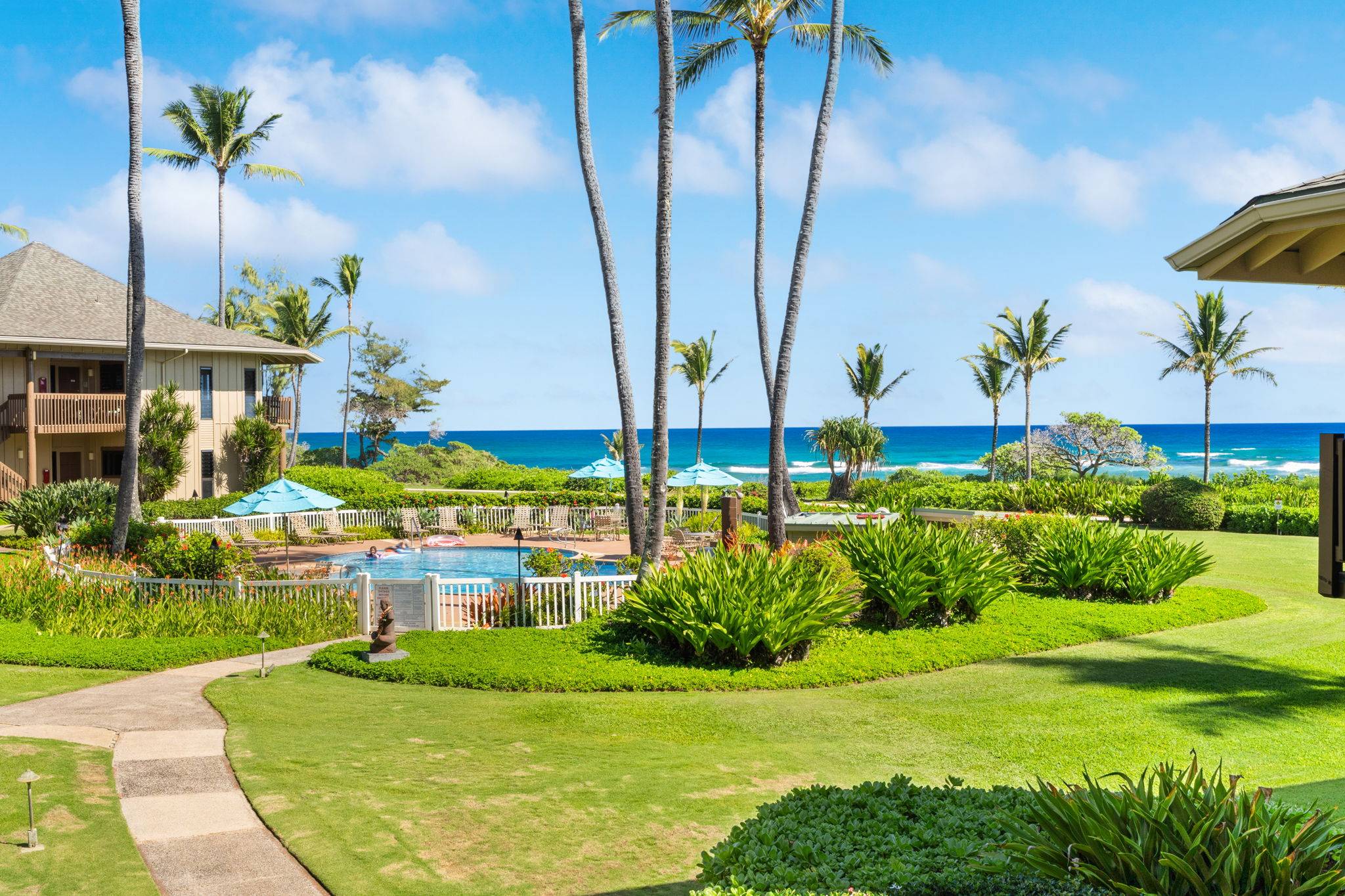 Lihue, HI 96766,4460 NEHE RD #203