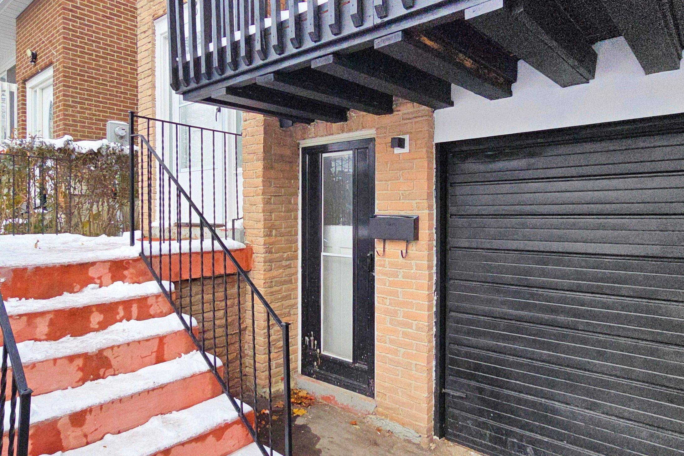 Toronto E07, ON M1S 3Z9,3 Plumbrook CRES