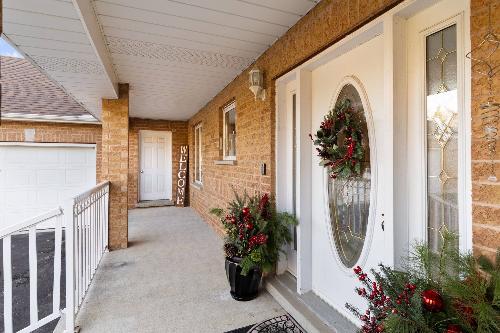 New Tecumseth, ON L0G 1W0,30 TECUMSETH HEIGHTS DR