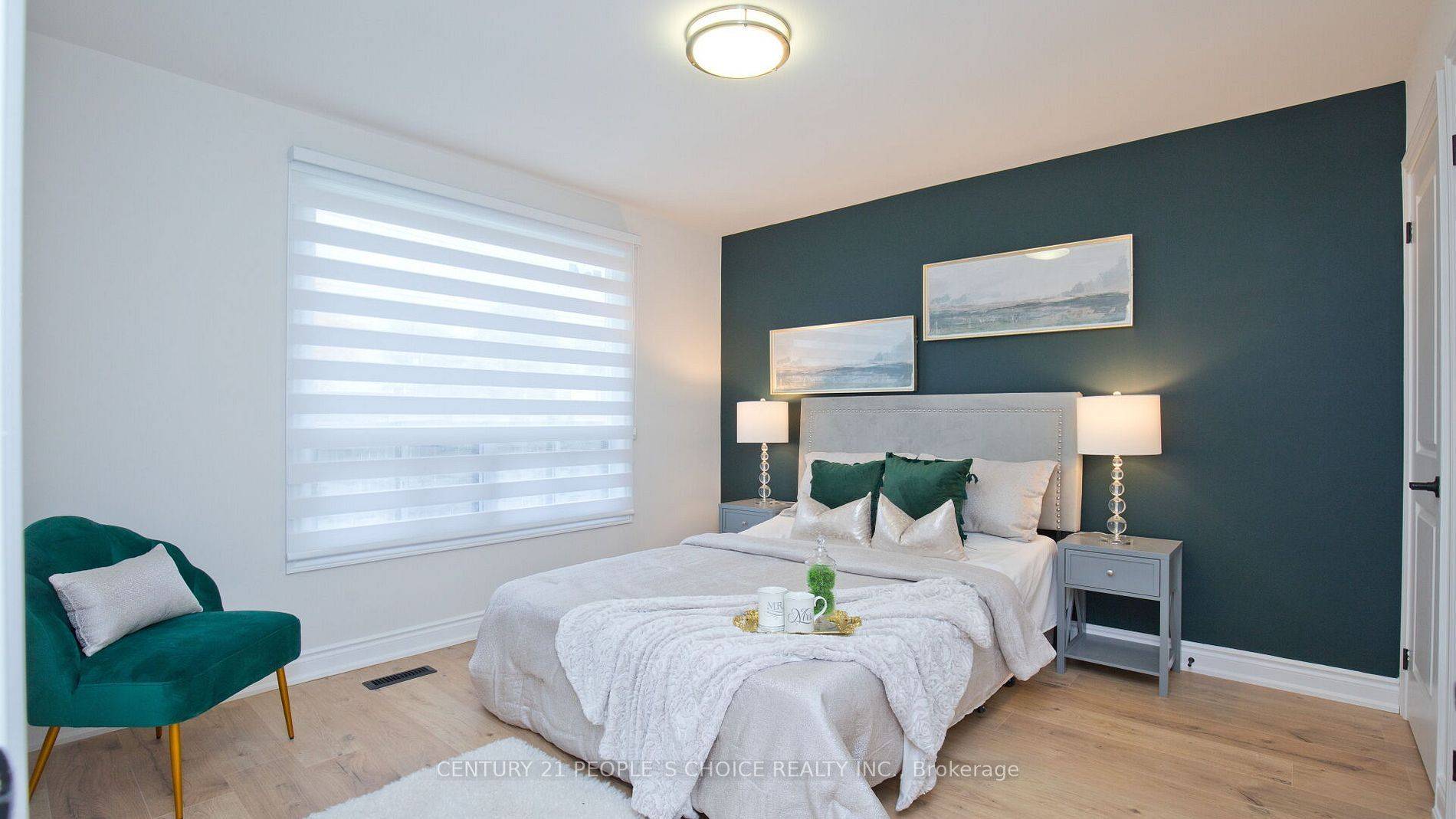 Toronto W10, ON M9V 4E8,2 Betteridge LN W