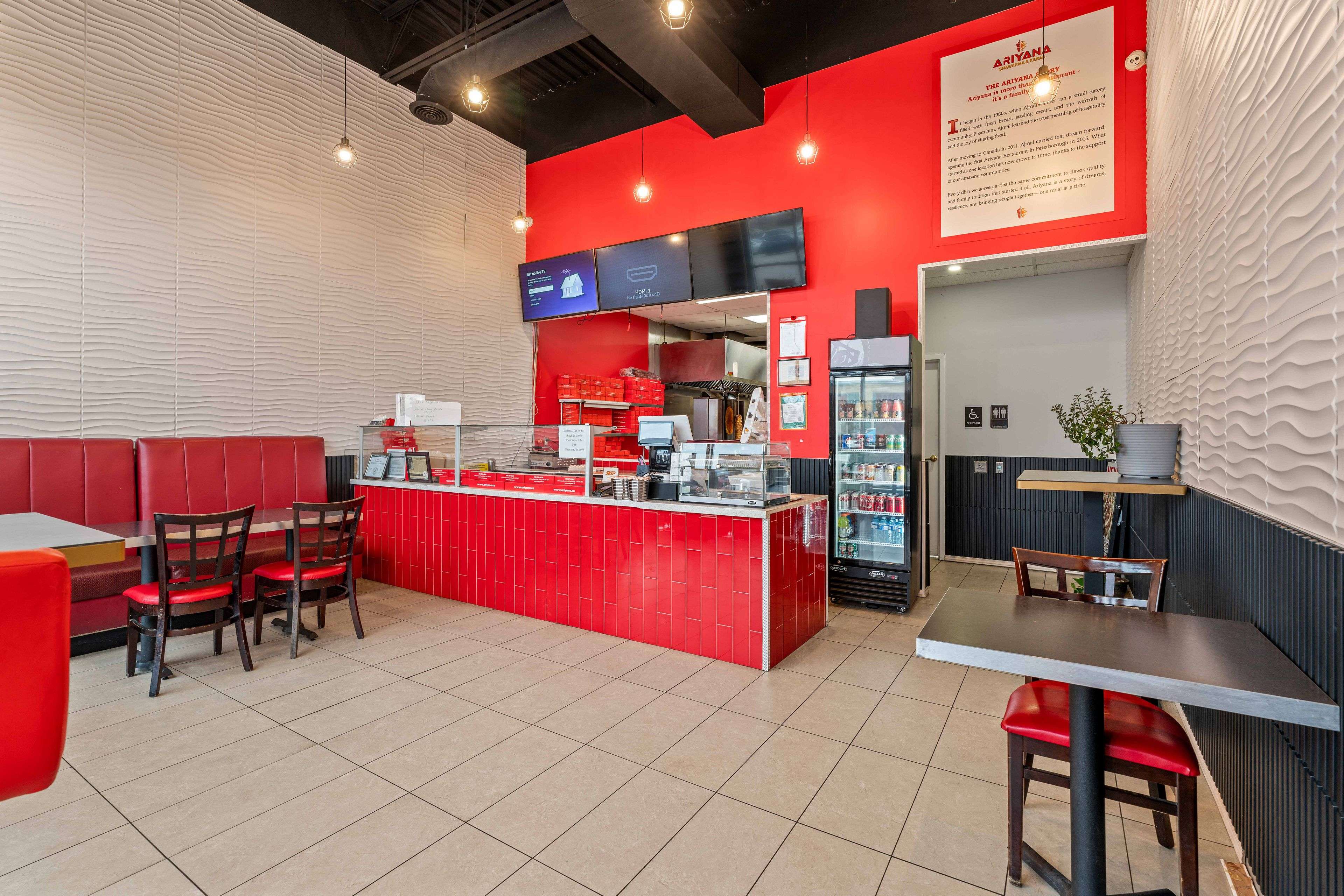 Kawartha Lakes, ON K9V 2Y4,449 Kent ST W #F7