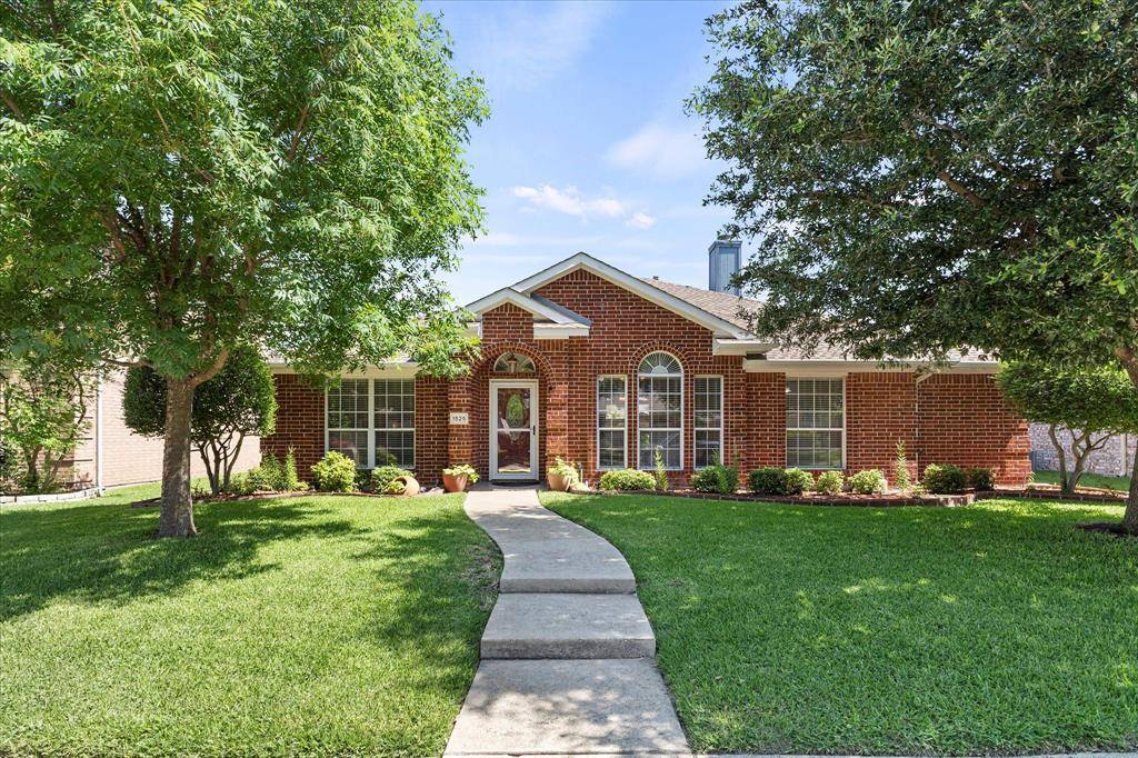 Allen, TX 75002,1525 High Country Lane