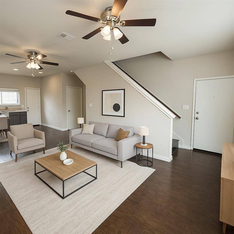 Dallas, TX 75215,2823 South Boulevard