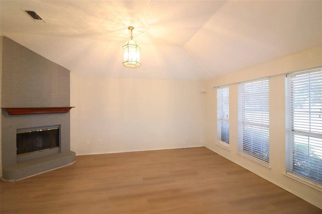 Arlington, TX 76017,958 Tennessee Trail