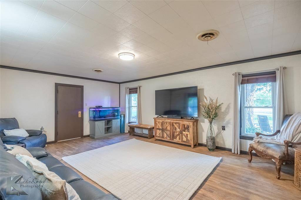 Merkel, TX 79536,702 S 8th