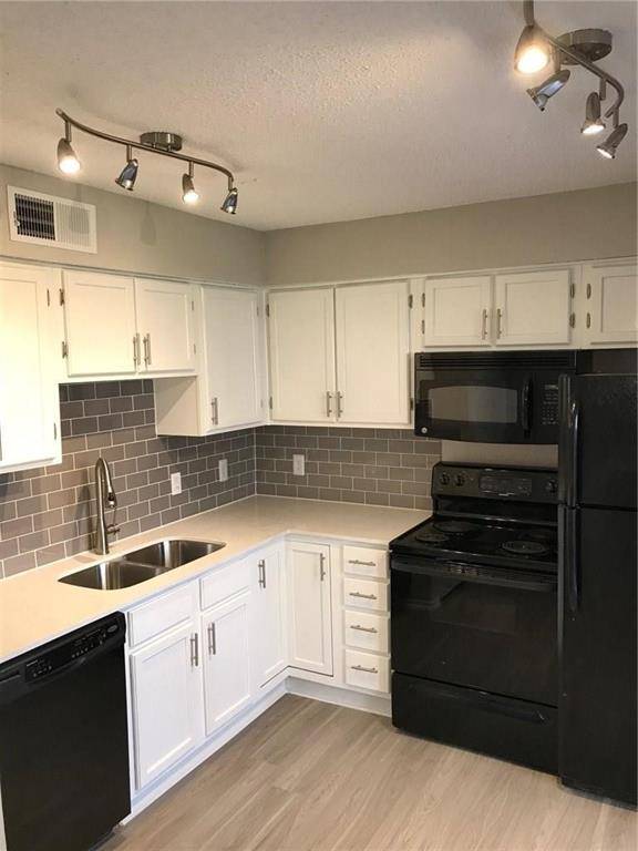 Dallas, TX 75287,4748 Old Bent Tree Lane #905