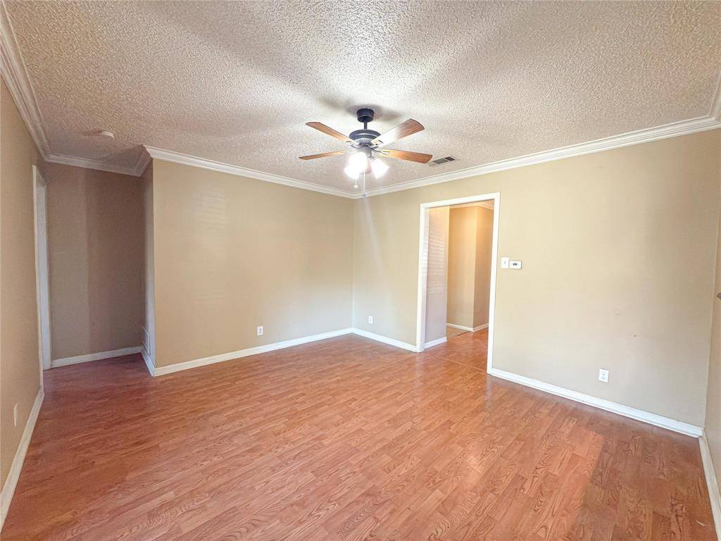 Arlington, TX 76013,2721 Buffalo Drive