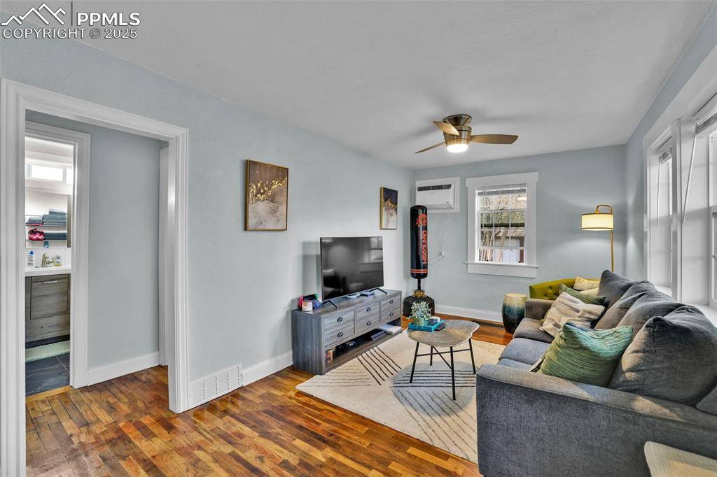 Pueblo, CO 81004,2411 Wyoming AVE