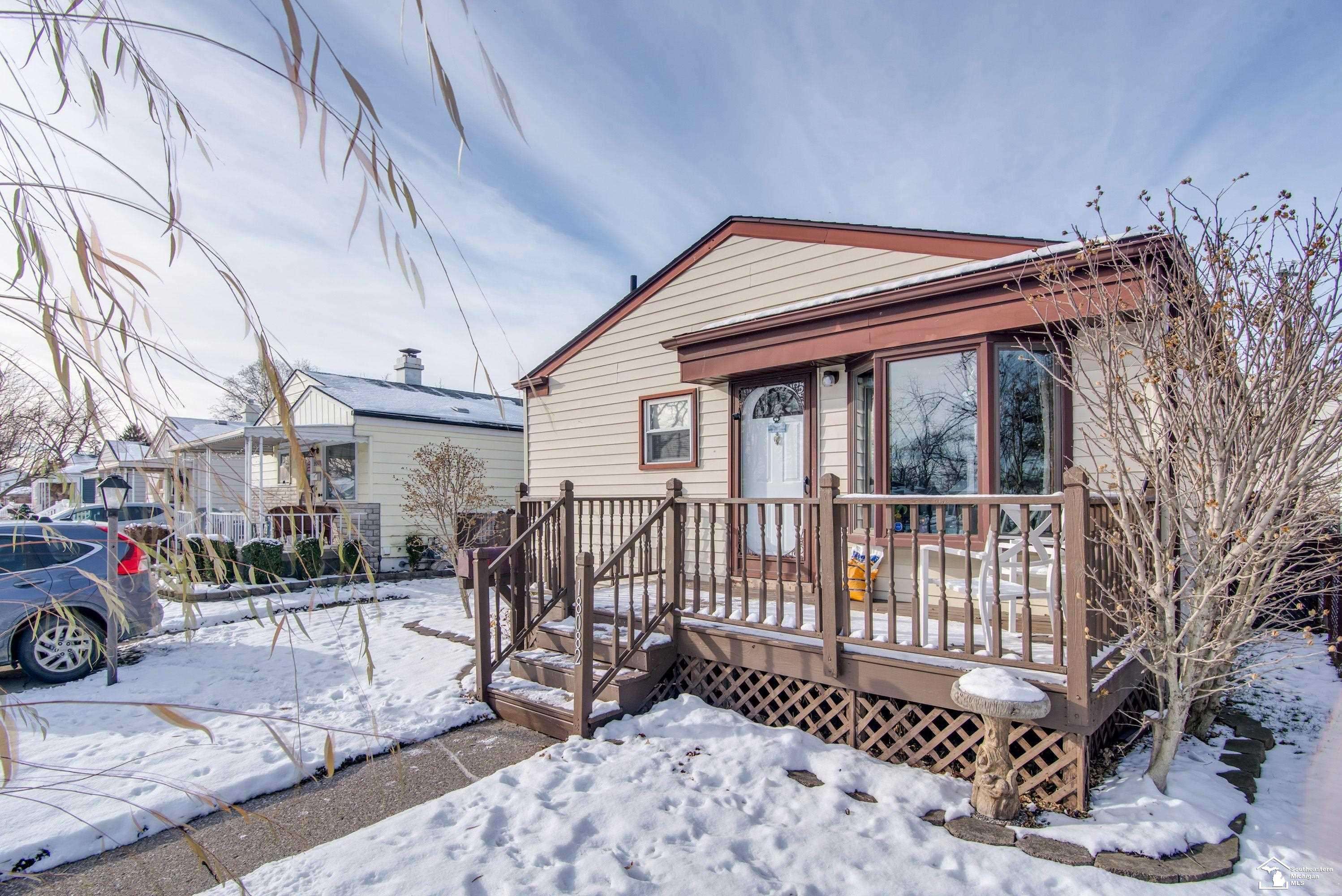 Riverview, MI 48193,18082 Ray ST