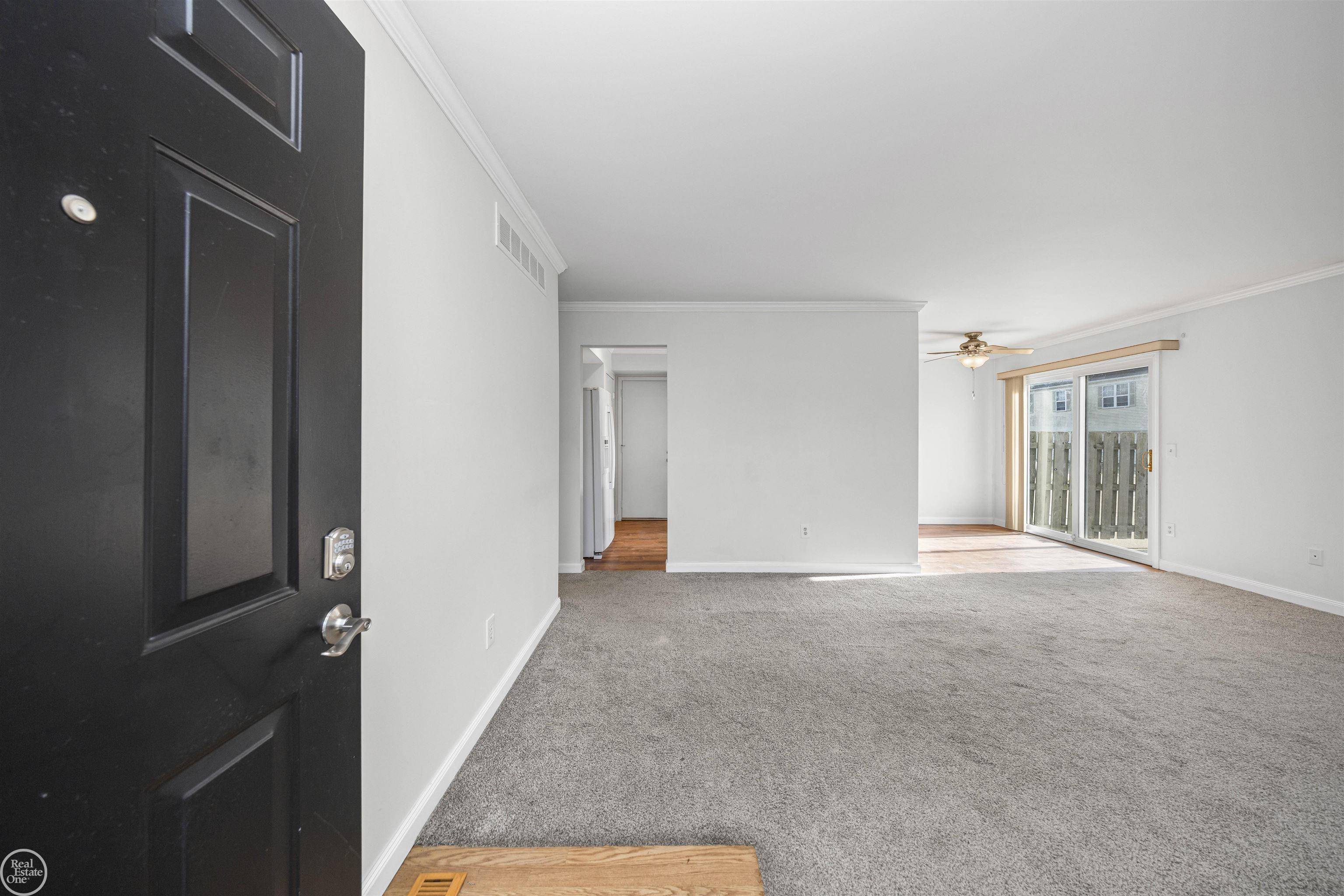 Harrison Twp, MI 48045,24692 N MEADOW DR