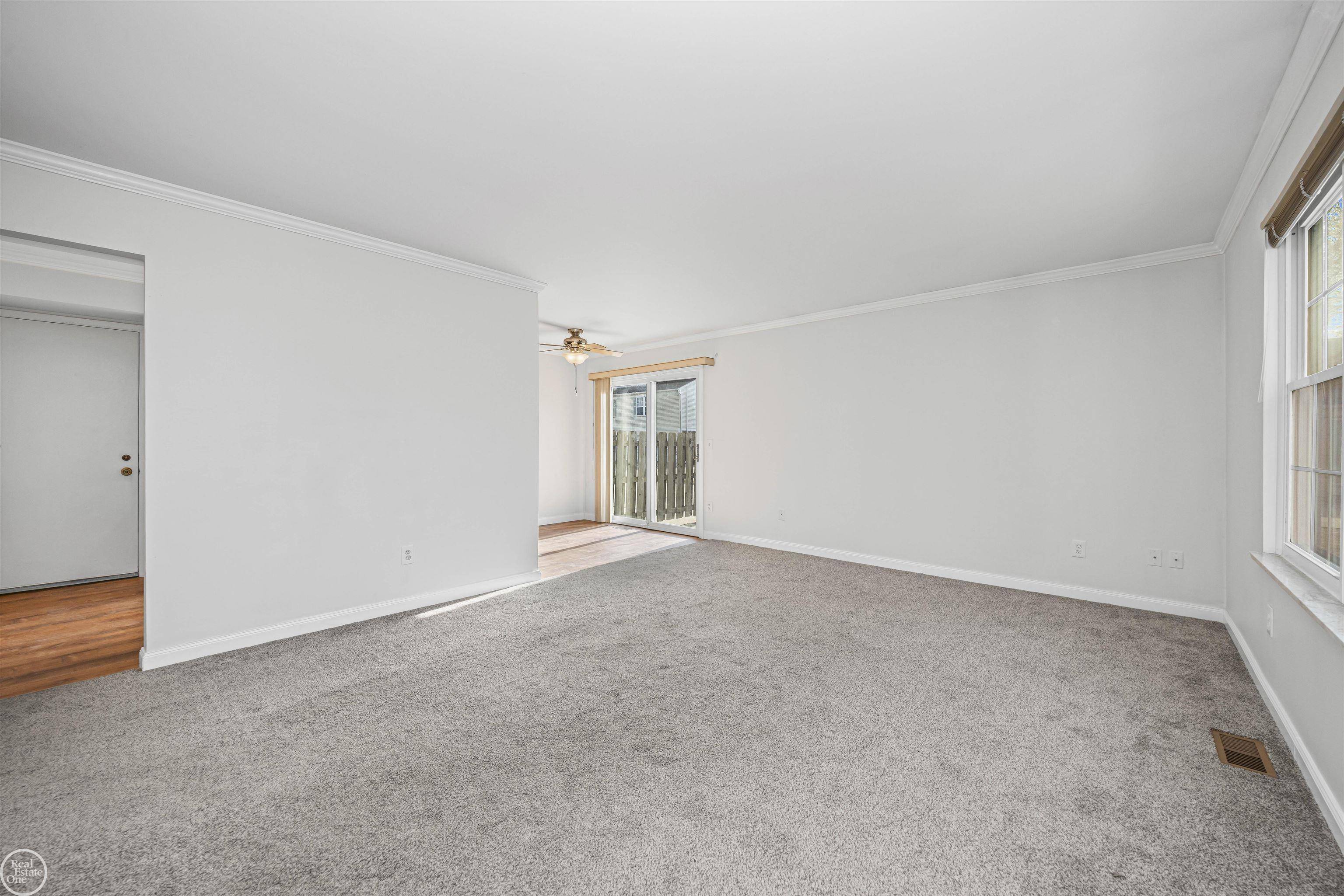 Harrison Twp, MI 48045,24692 N MEADOW DR