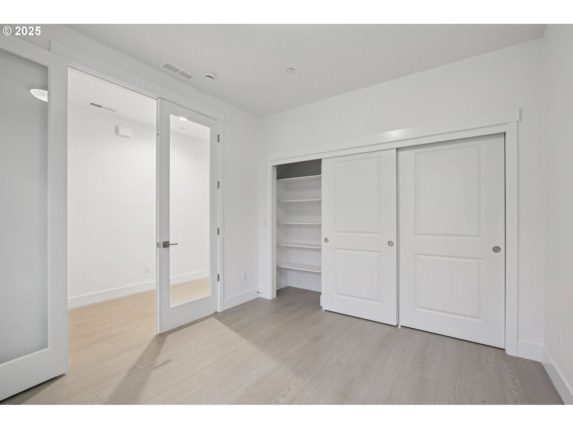 Camas, WA 98607,5568 N 93RD AVE #LT203