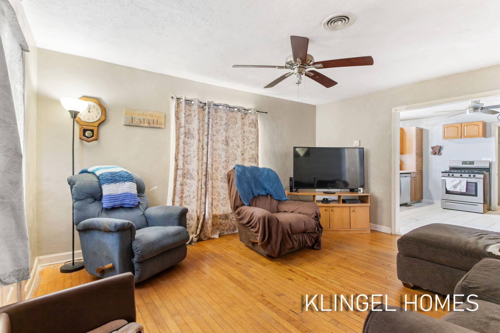 Muskegon, MI 49442,947 Carlton ST