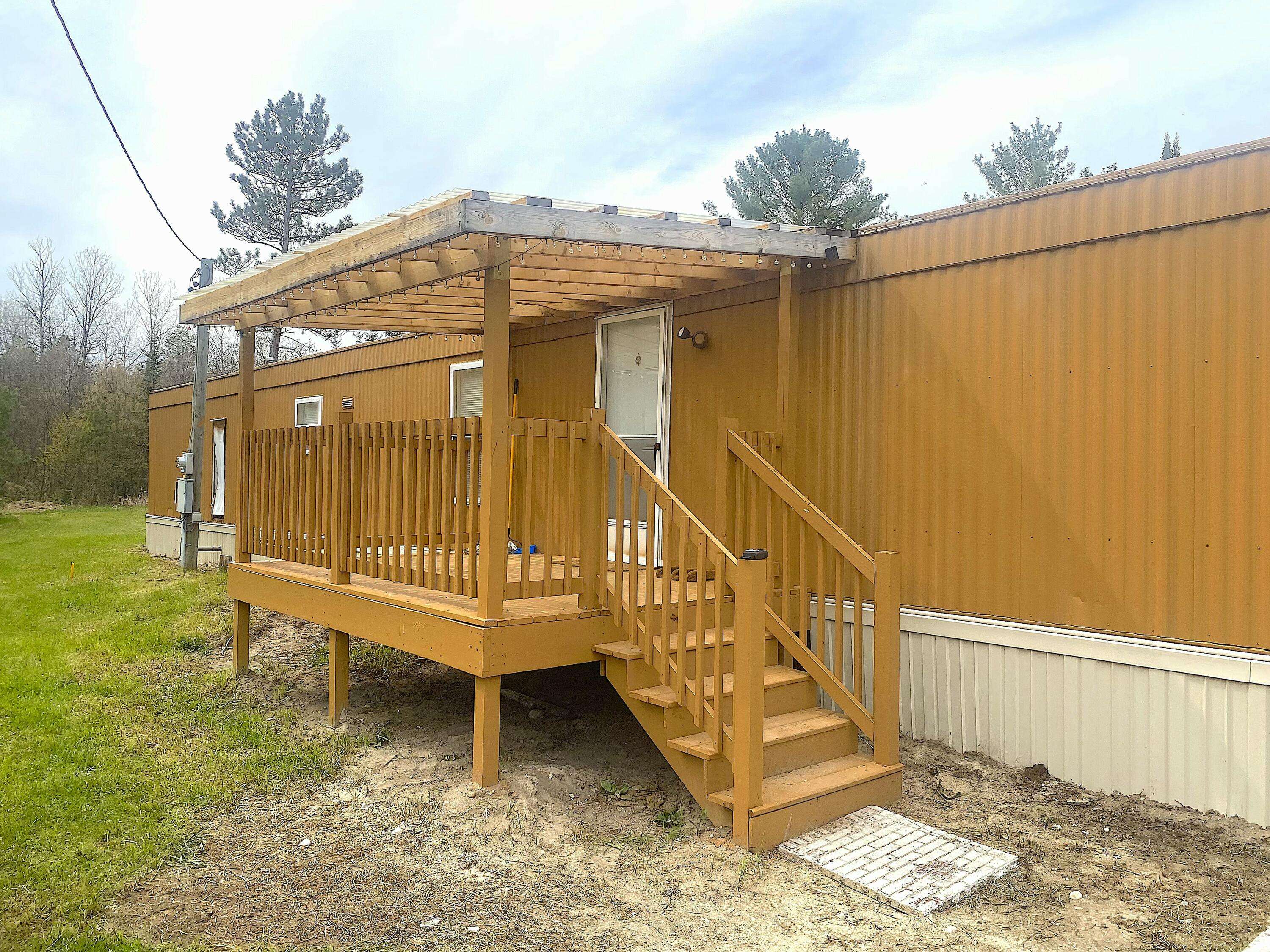 Luzerne, MI 48636,1570 Ryno RD