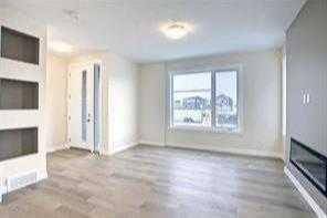 Airdrie, AB T4B 0R7,117 Cobblestone Gate SW