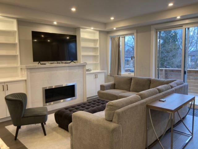 Toronto E06, ON M1N 3T6,28 Sharpe ST