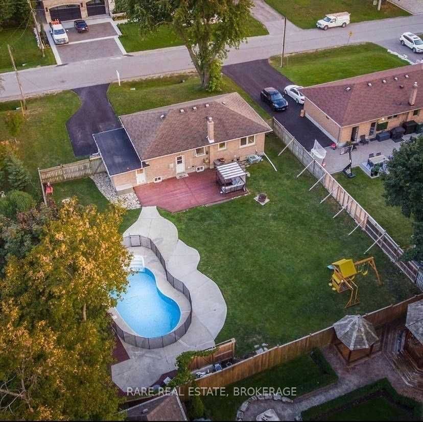 King, ON L7B 1H5,60 Patricia DR