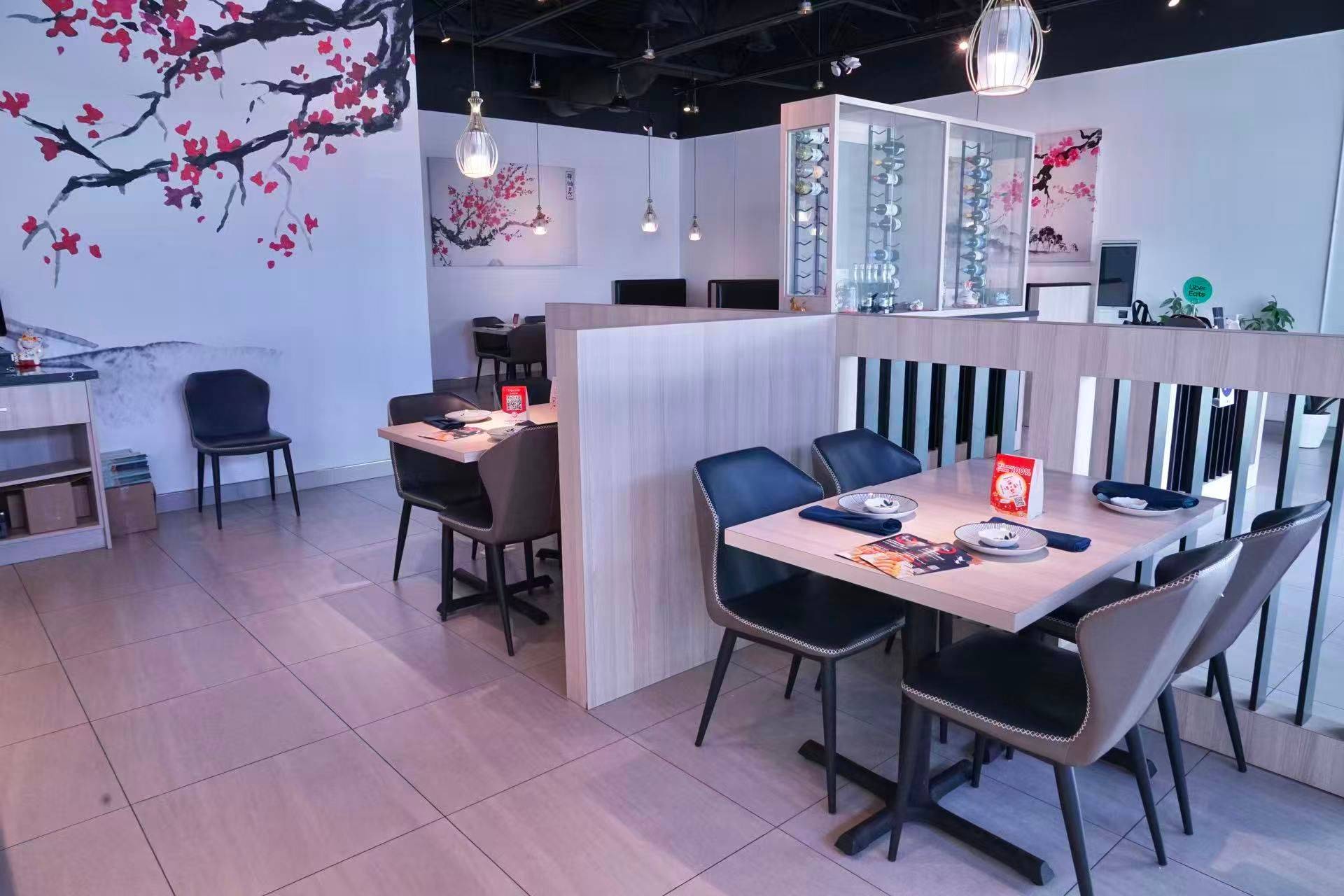 Newmarket, ON L3Y 8T3,45 Harry Walker Pkwy S #5