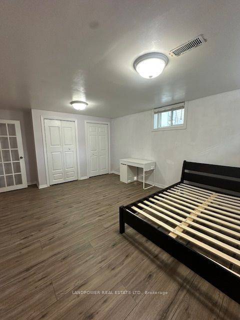 Markham, ON L3P 1R5,26 Lincoln Green DR #Bsmt