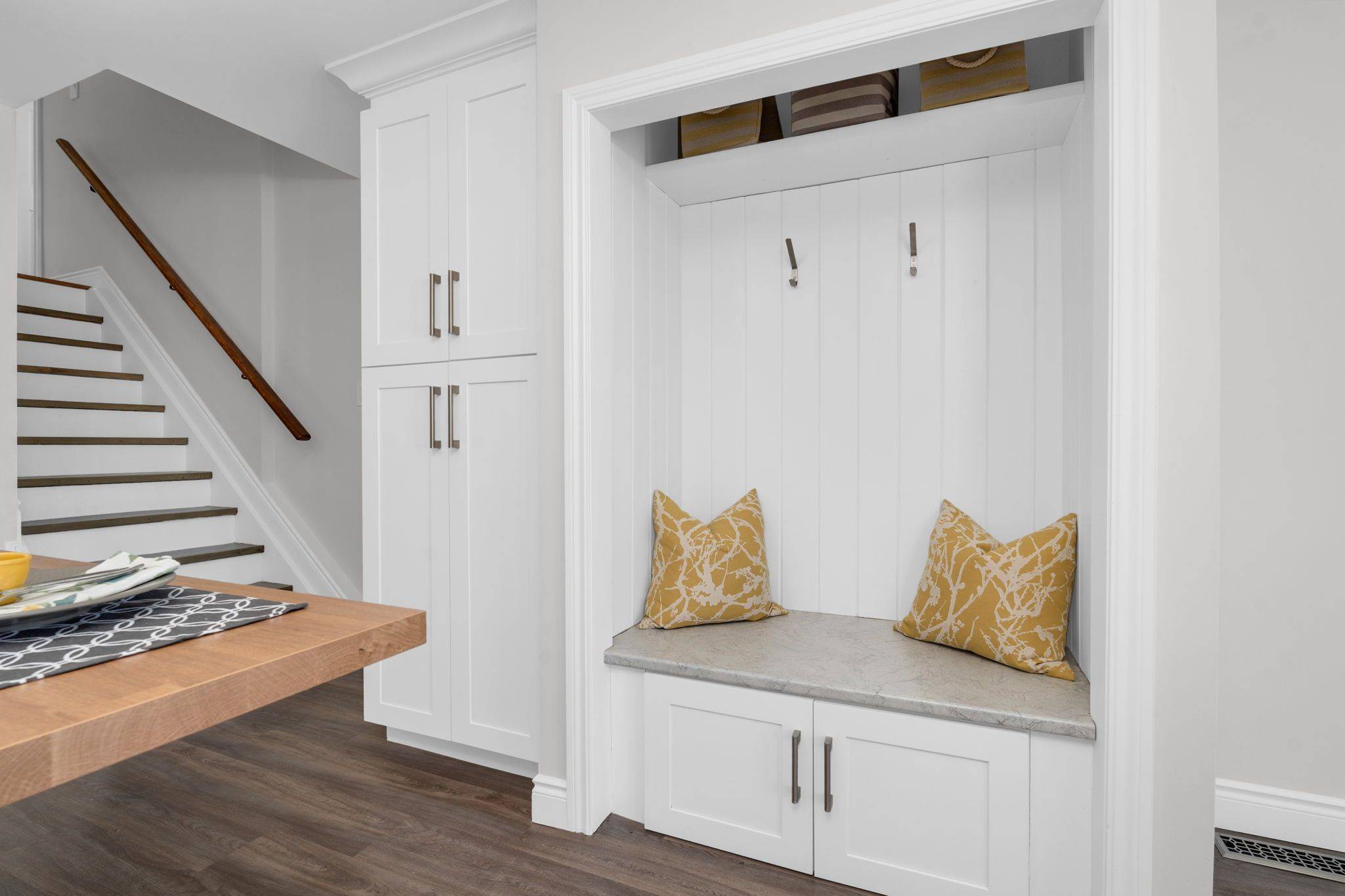 Barrie, ON L4N 8T1,13 WILLOW DR