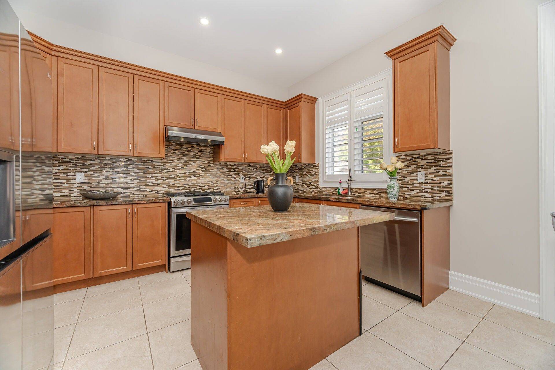 Brampton, ON L6P 4C6,3 Sister Oreilly RD