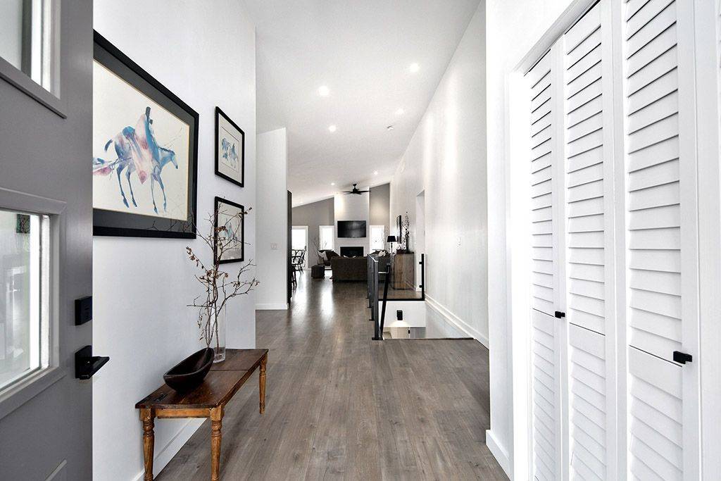 Meaford, ON N4L 1W7,145 St Vincent CRES