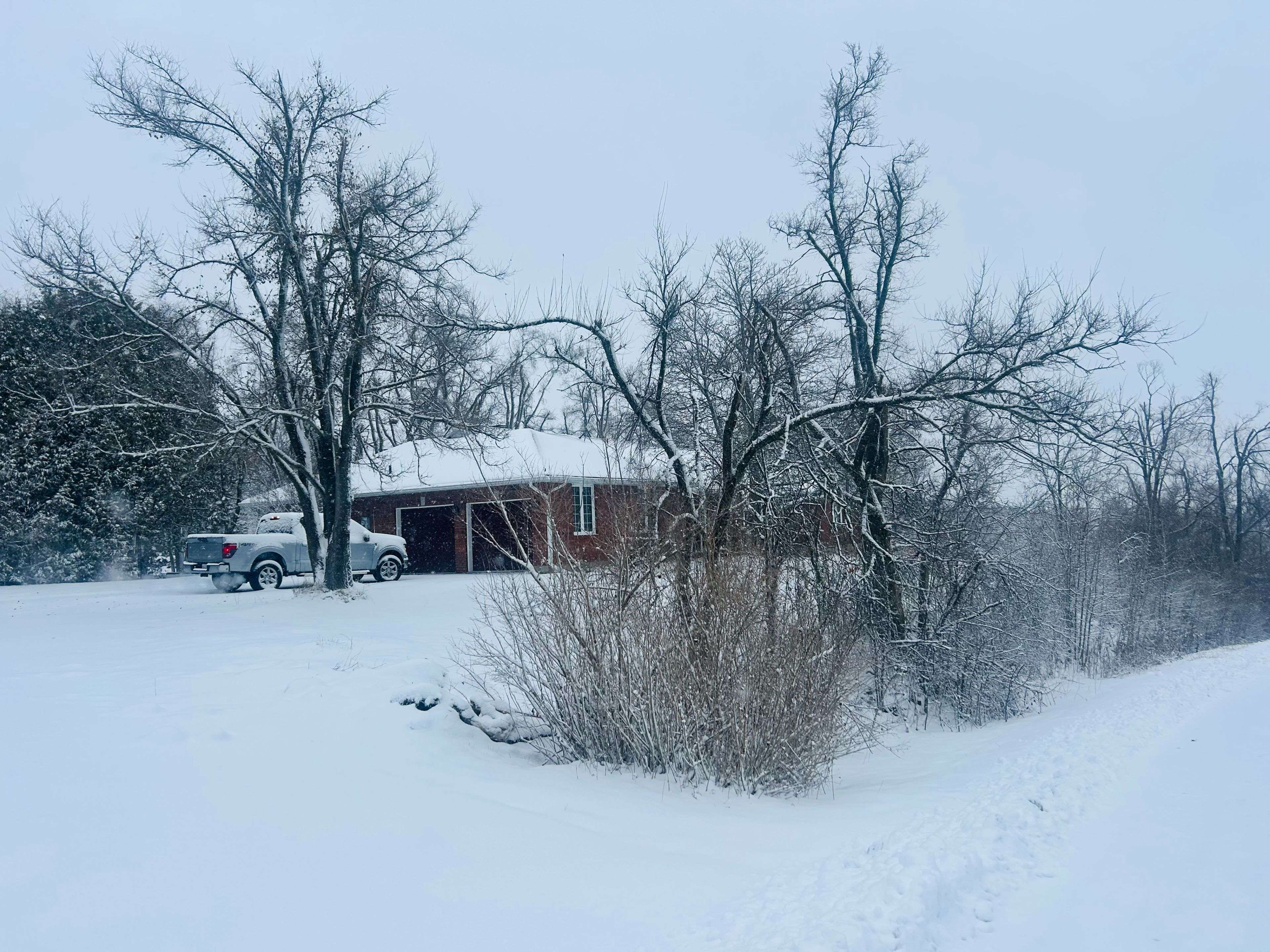 Selwyn, ON K9J 6X5,1694 Killoran RD