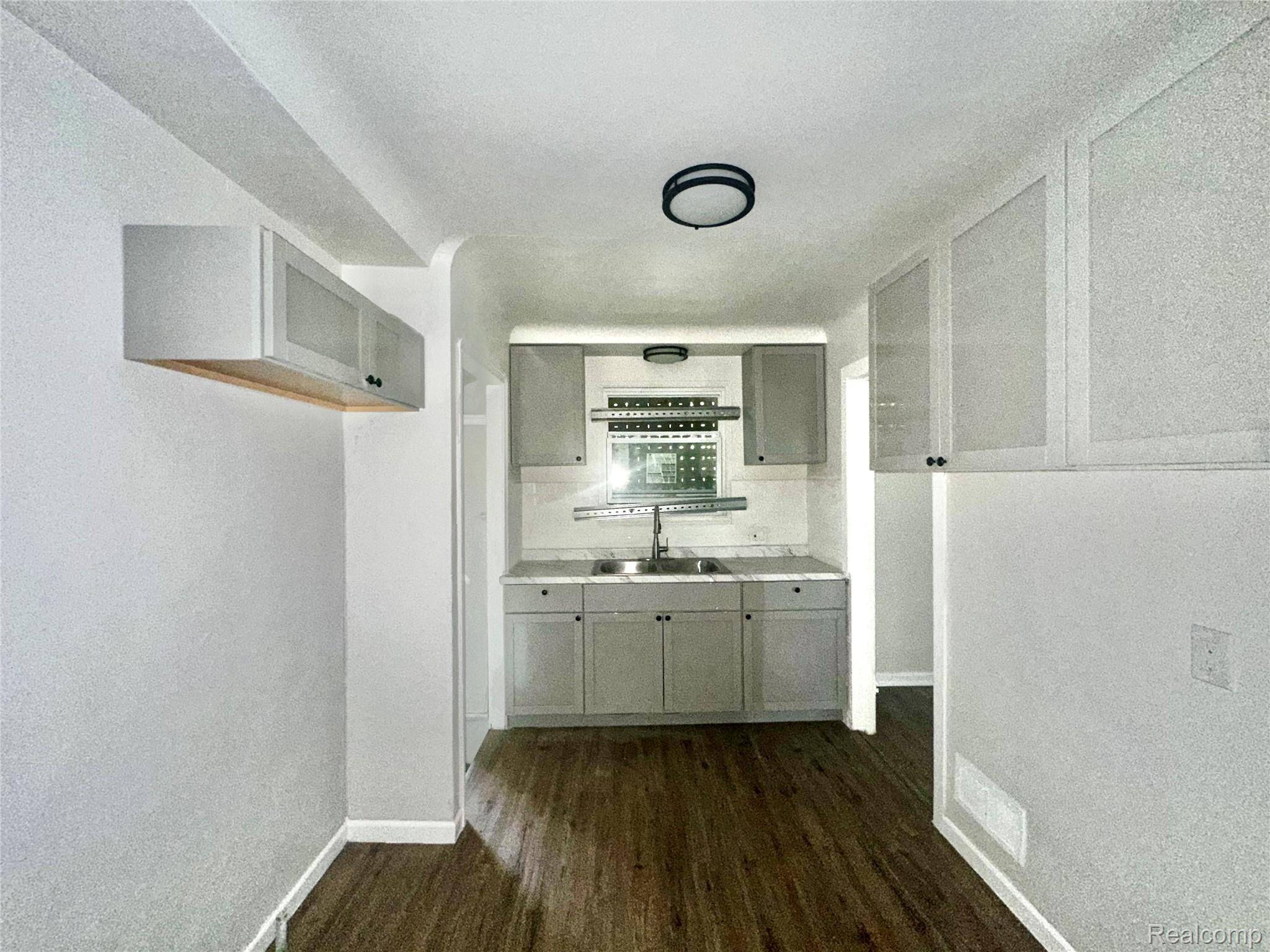 Detroit, MI 48224,14500 Chandler Park DR