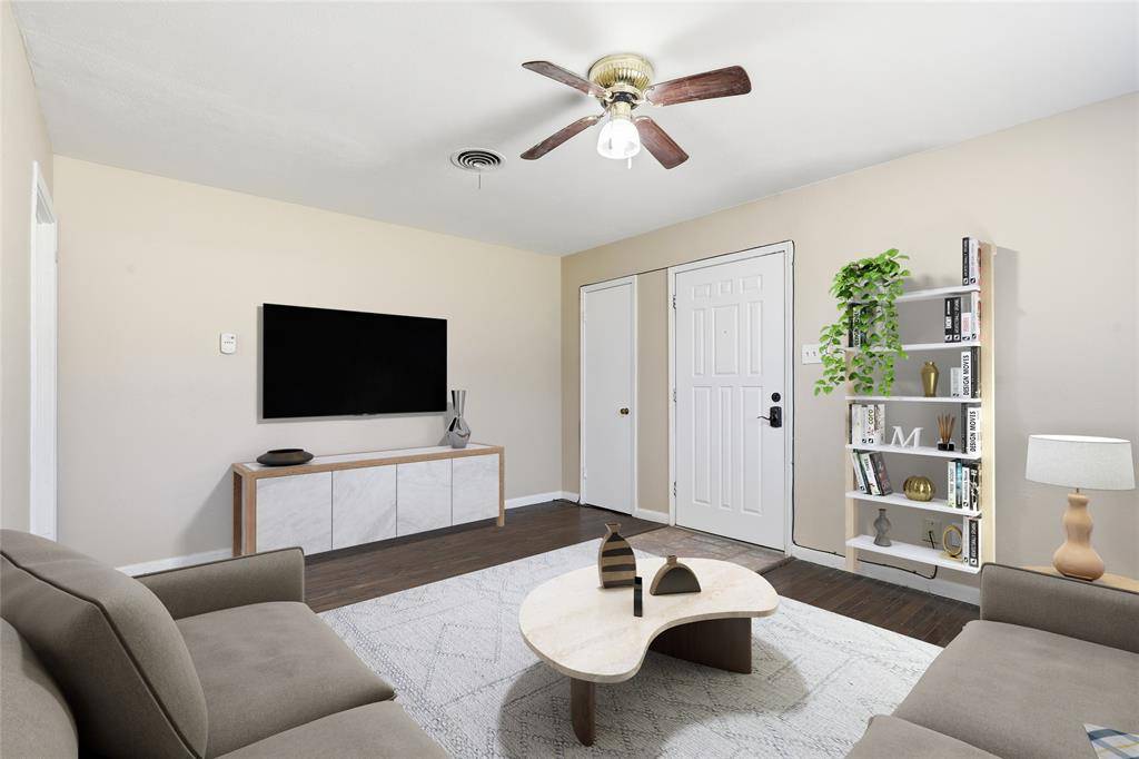 Fort Worth, TX 76134,1552 Roma Lane