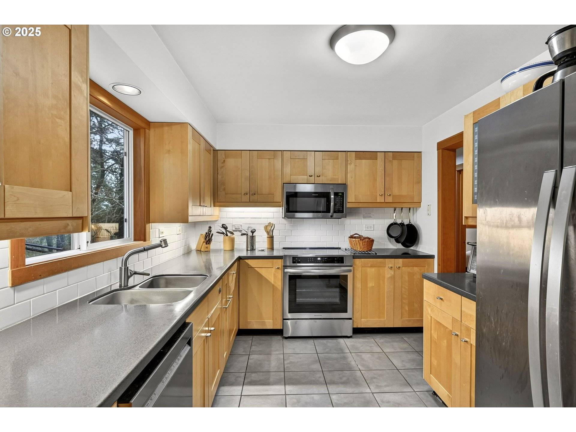 Portland, OR 97239,3564 SW COUNCIL CREST DR