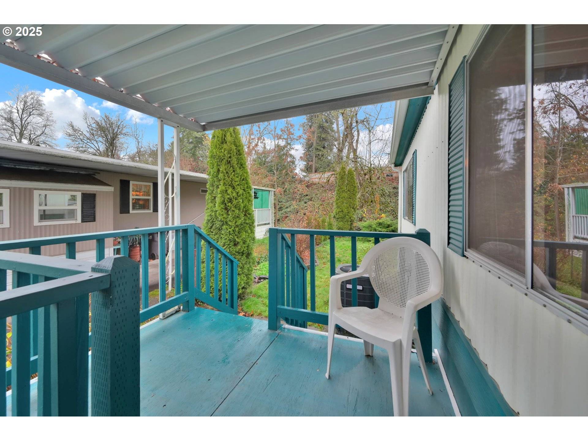 Eugene, OR 97408,1475 GREEN ACRES RD #13