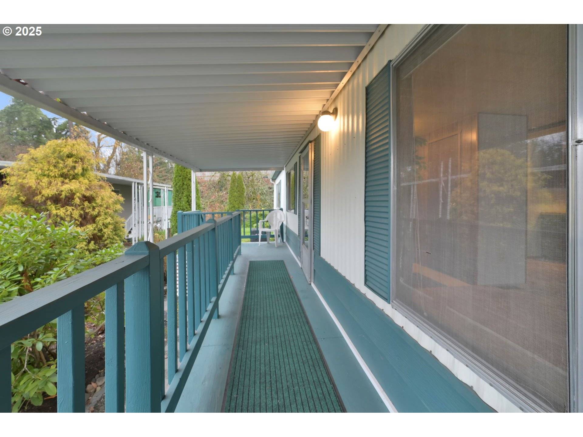 Eugene, OR 97408,1475 GREEN ACRES RD #13