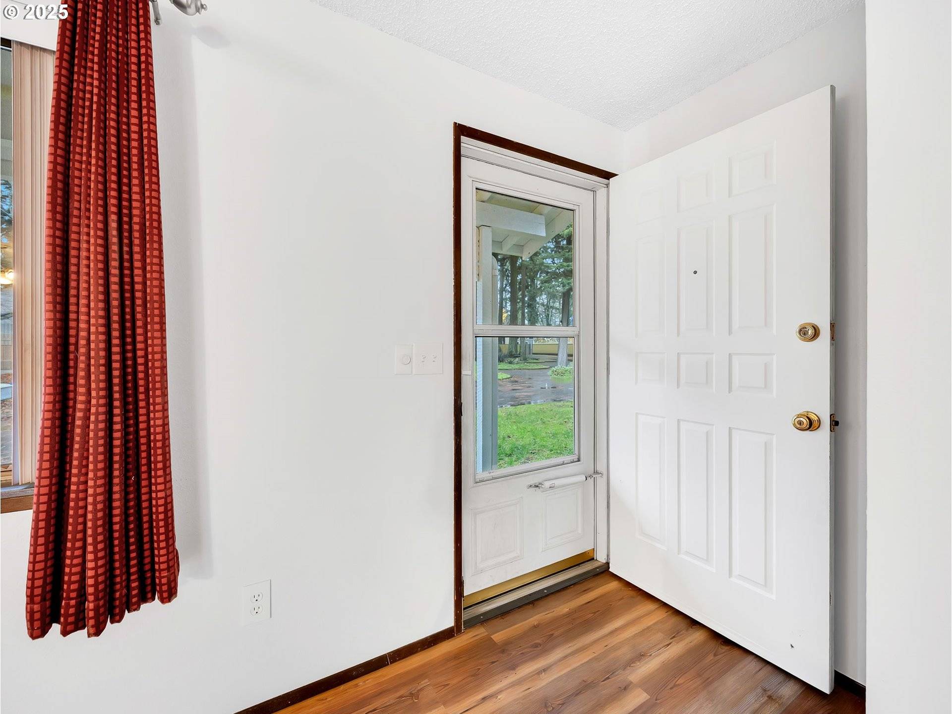 Portland, OR 97236,2807 SE 174TH AVE