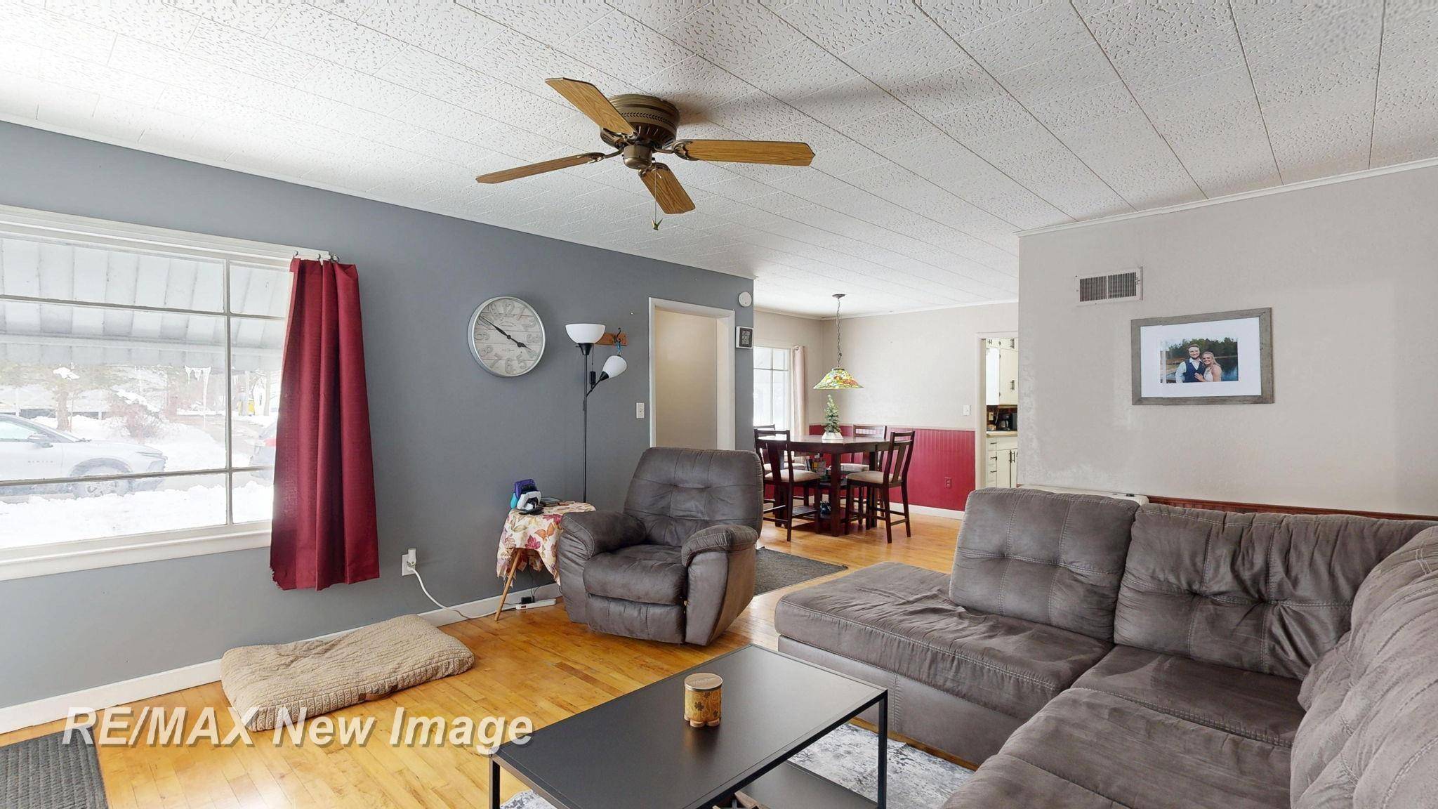 Saint Louis, MI 48880,512 Eden ST