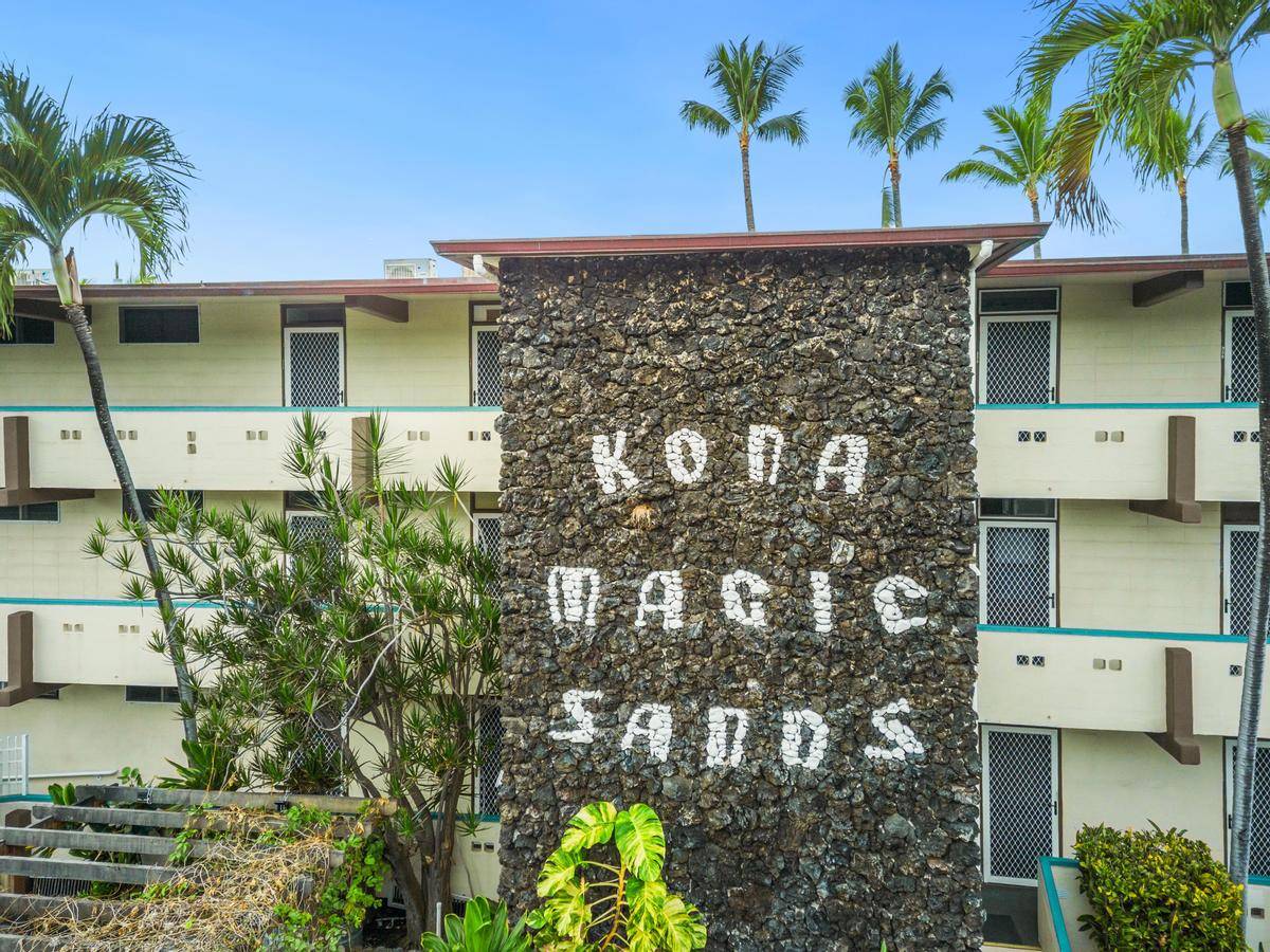 Kailua-kona, HI 96740,77-6452 KONA MAGIC SANDS #203