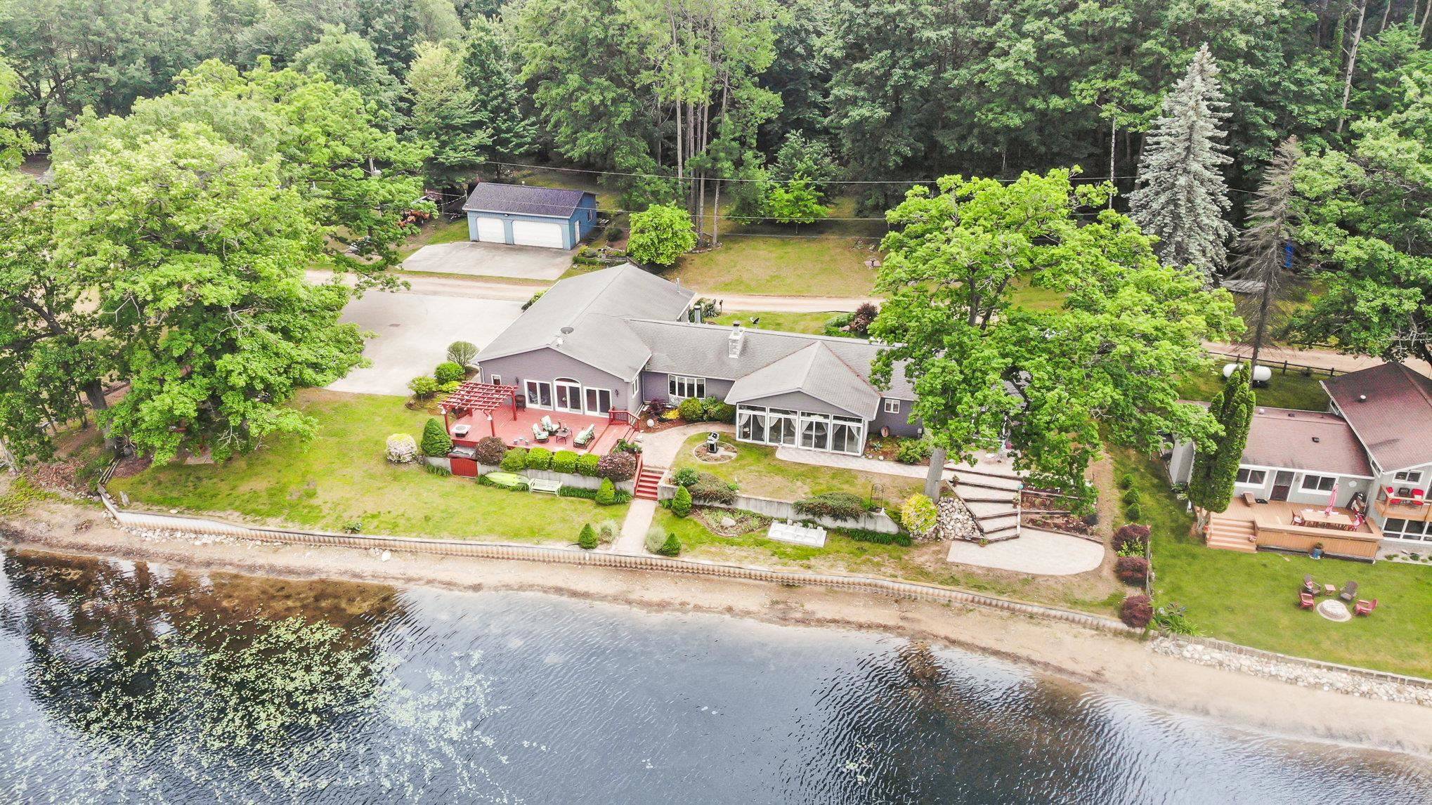 Vestaburg, MI 48891,781 S Bass Lake RD