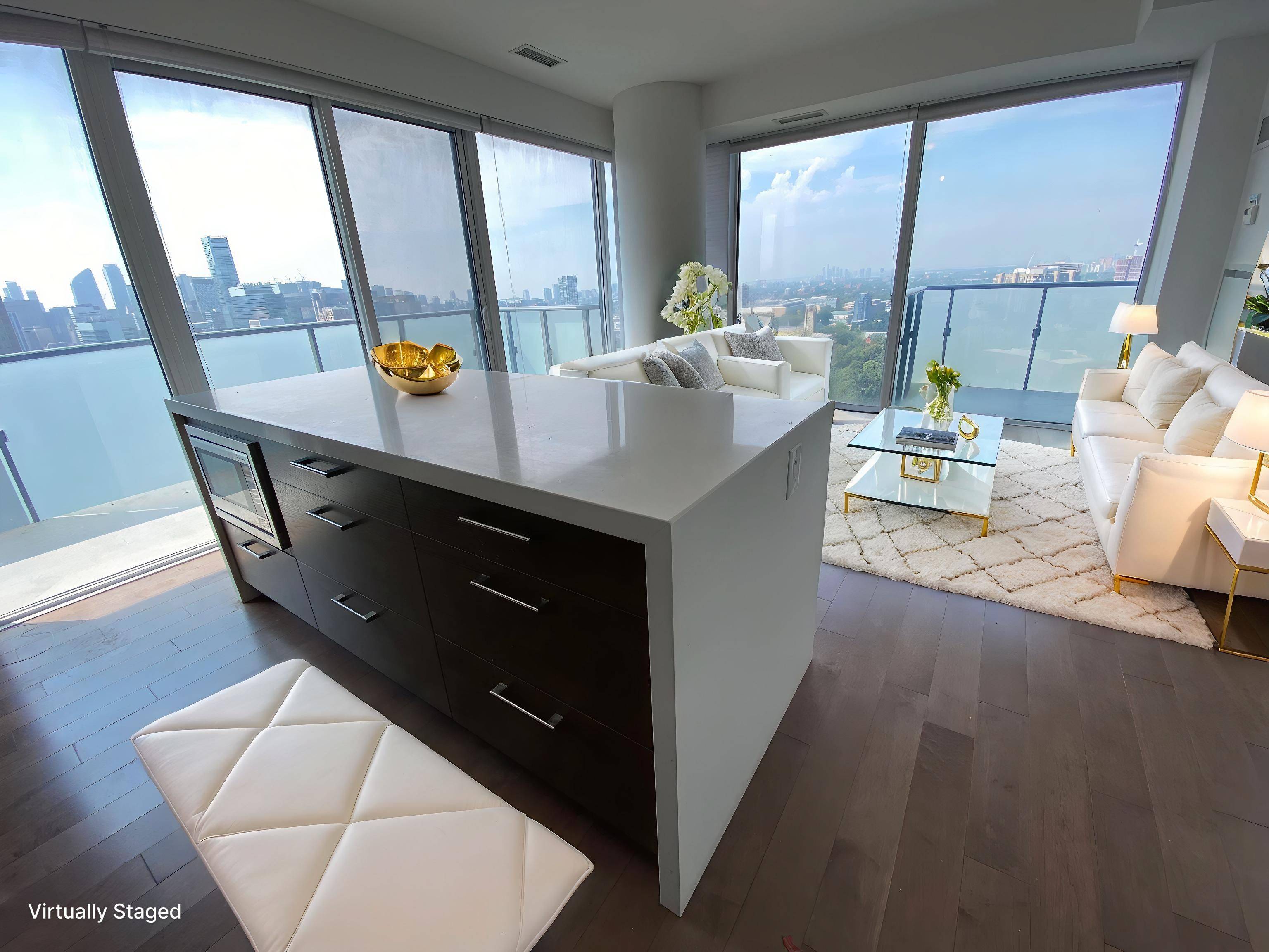 Toronto C01, ON M5S 0A5,1080 Bay ST #2404