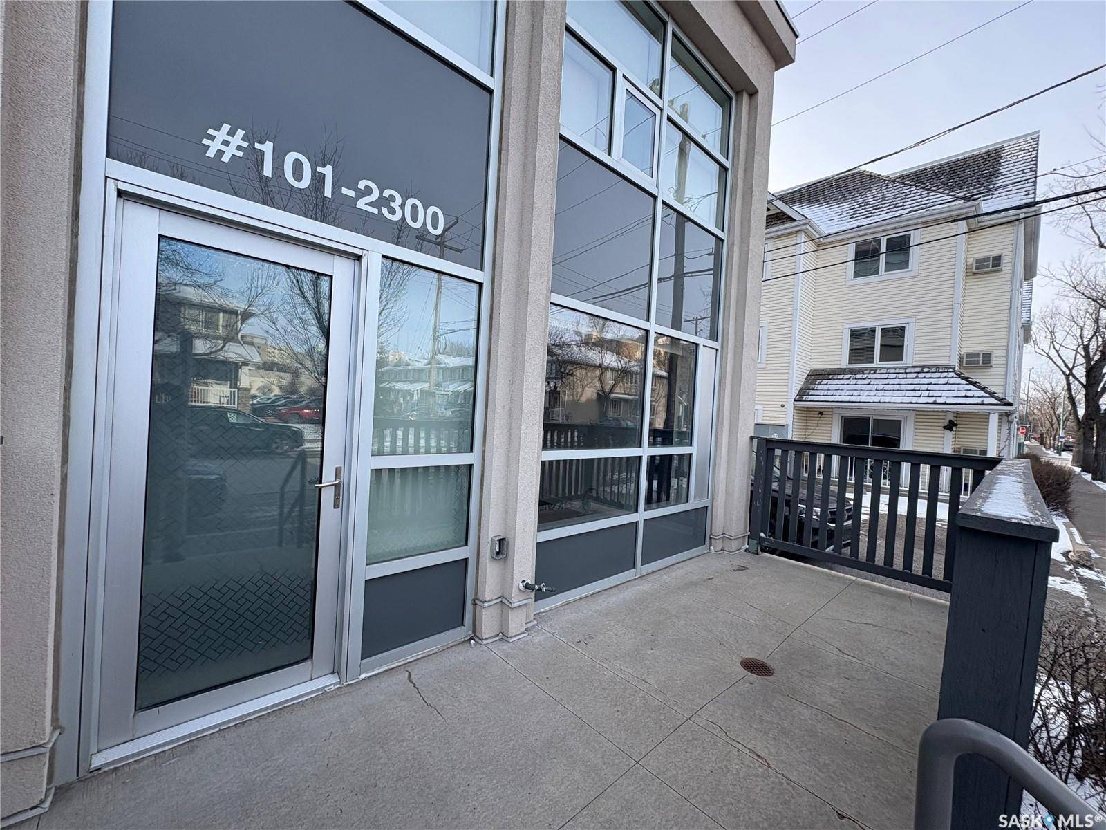Regina, SK S4P 1Y8,2300 Broad STREET #101