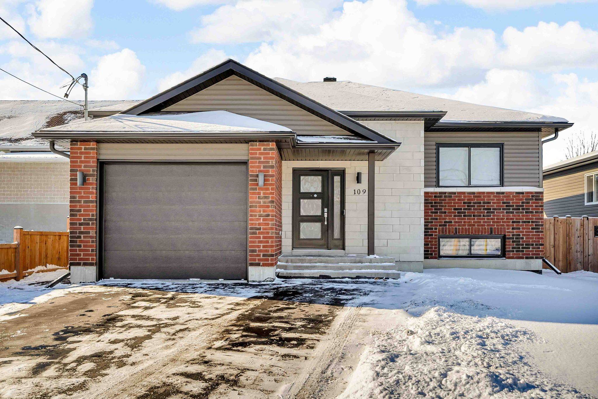 Cornwall, ON K6H 5L8,109 Leonia ST