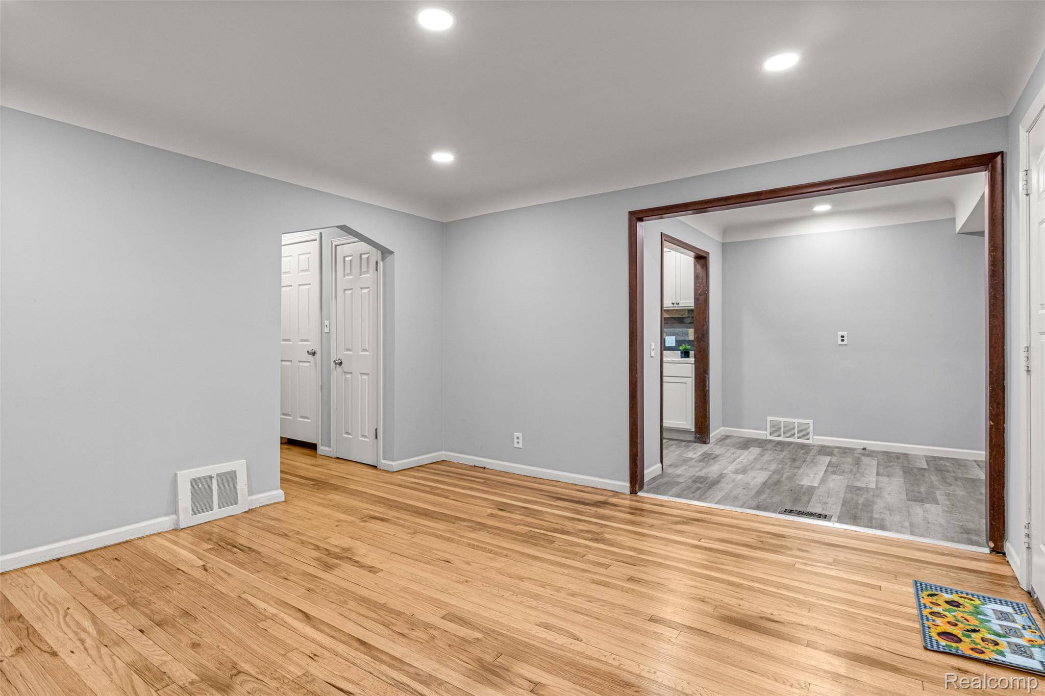 Lincoln Park, MI 48146,568 Garfield AVE