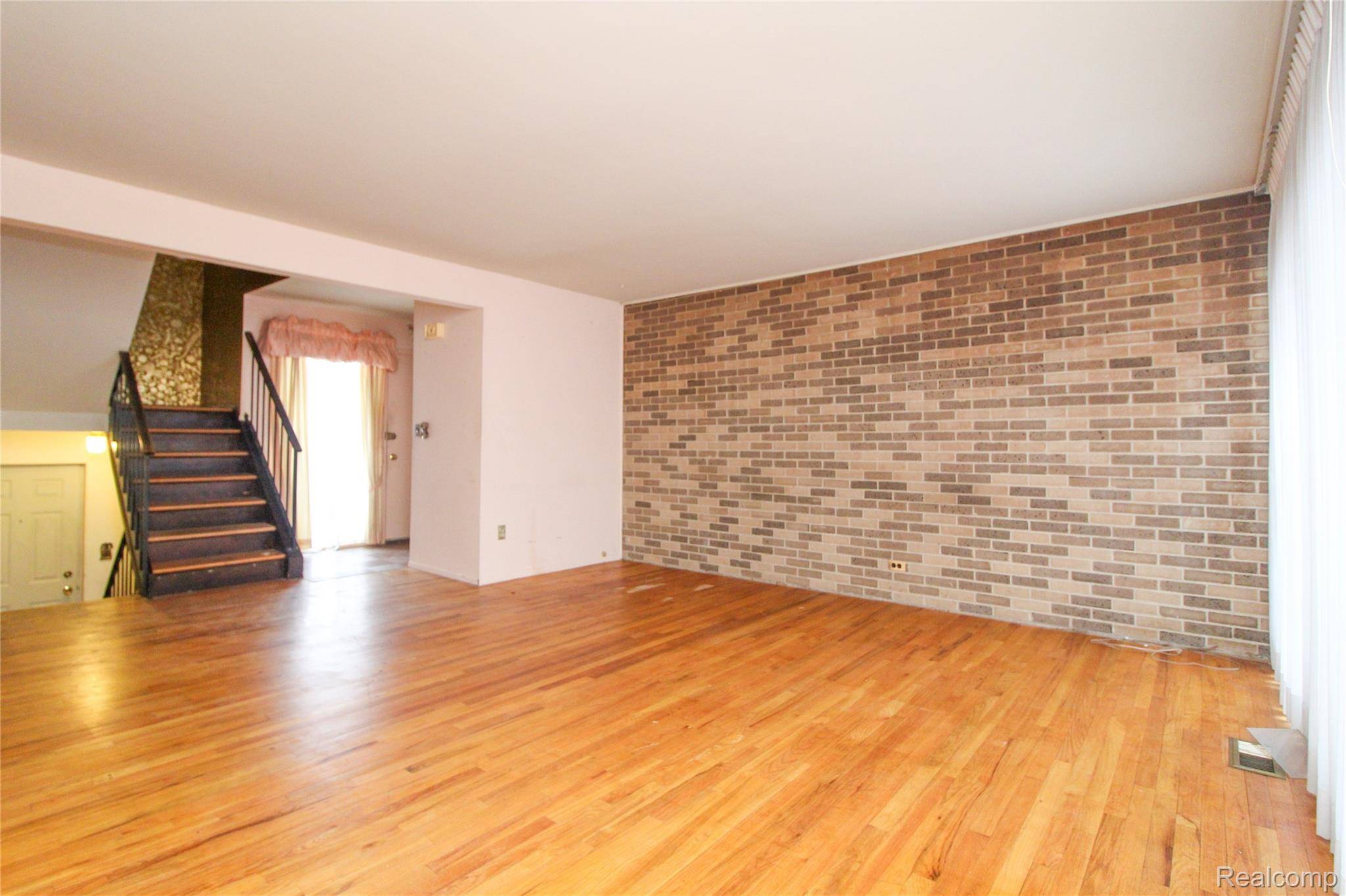 Detroit, MI 48207,1922 Thornhill PL