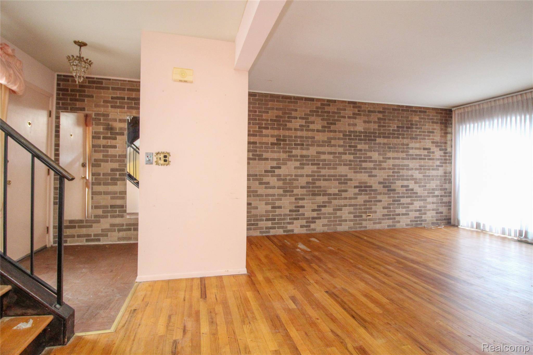 Detroit, MI 48207,1922 Thornhill PL