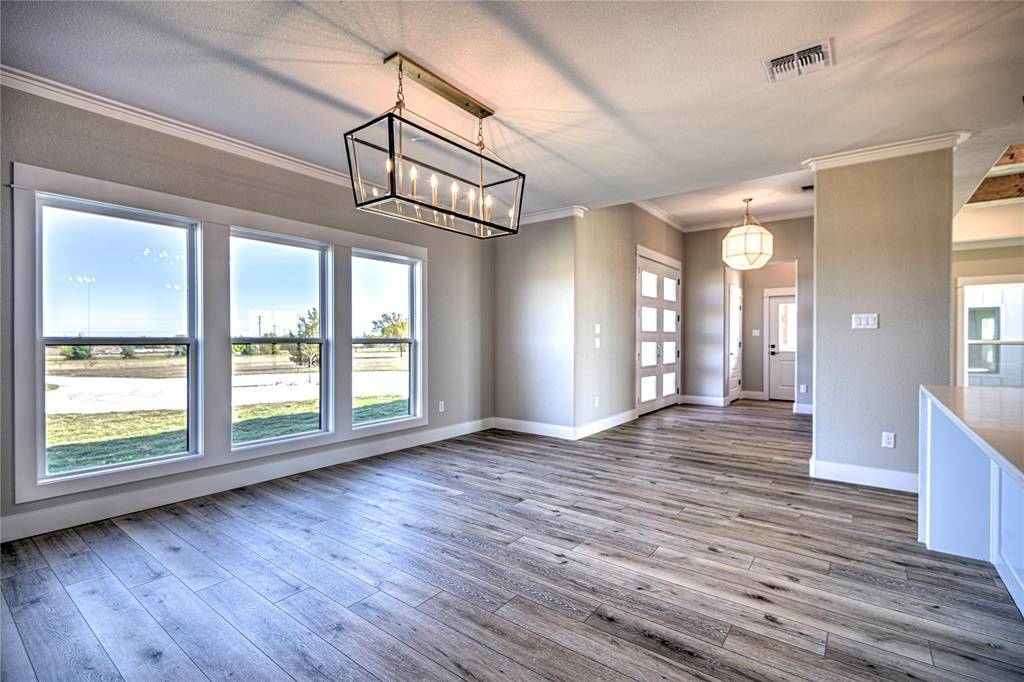 Moody, TX 76557,8186 S Lone Star Parkway