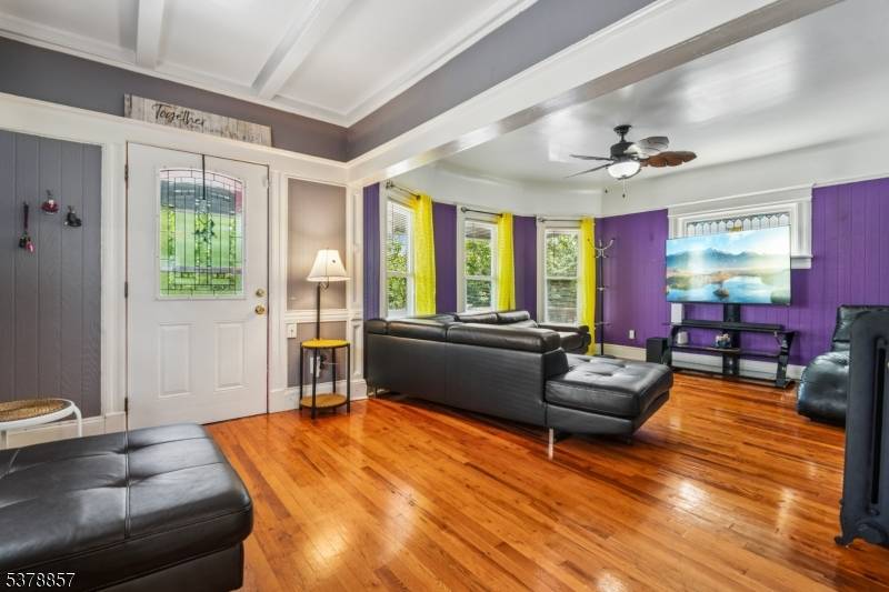 Belleville Twp., NJ 07109,135 Bell St