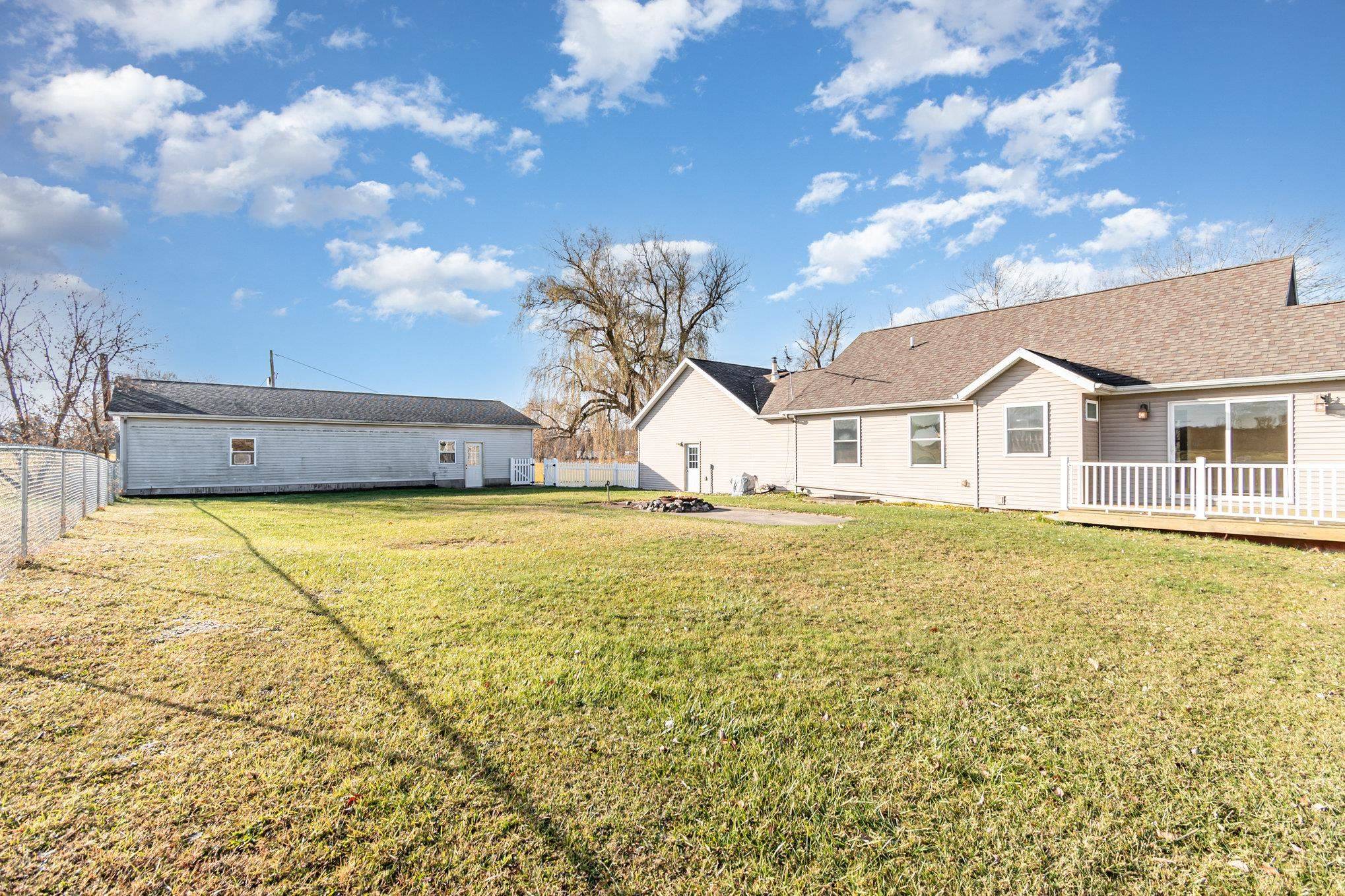 Riverdale, MI 48877,2150 N Douglas RD