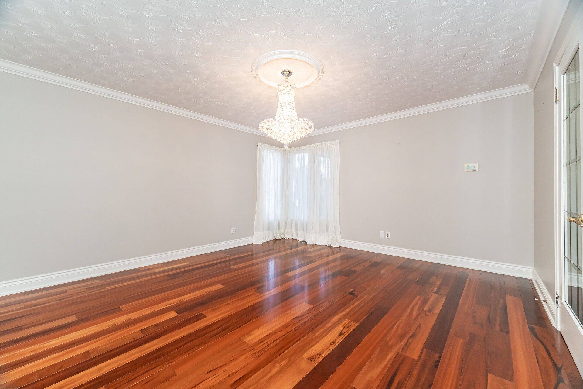 Brampton, ON L6Z 3G4,15 Brookbank CT