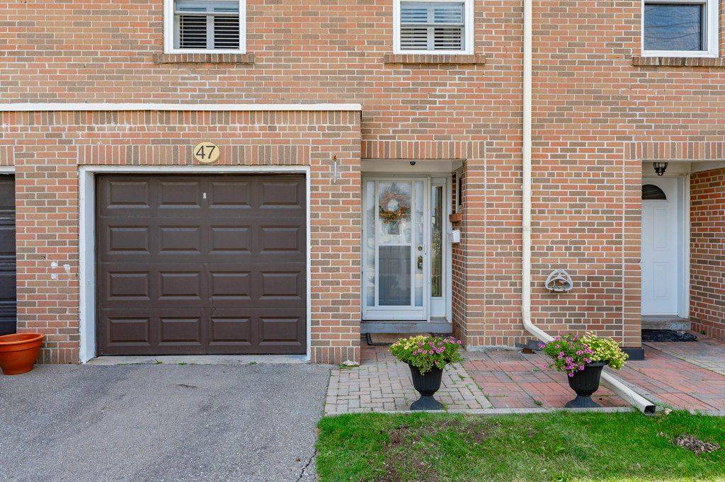 Mississauga, ON L4T 2S7,7255 Dooley DR #47