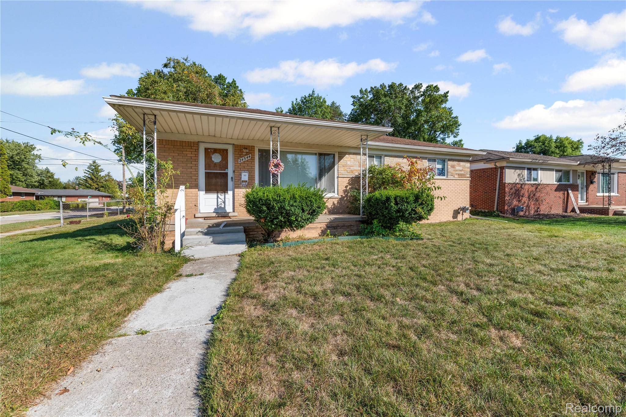 Warren, MI 48091,24544 Patricia AVE