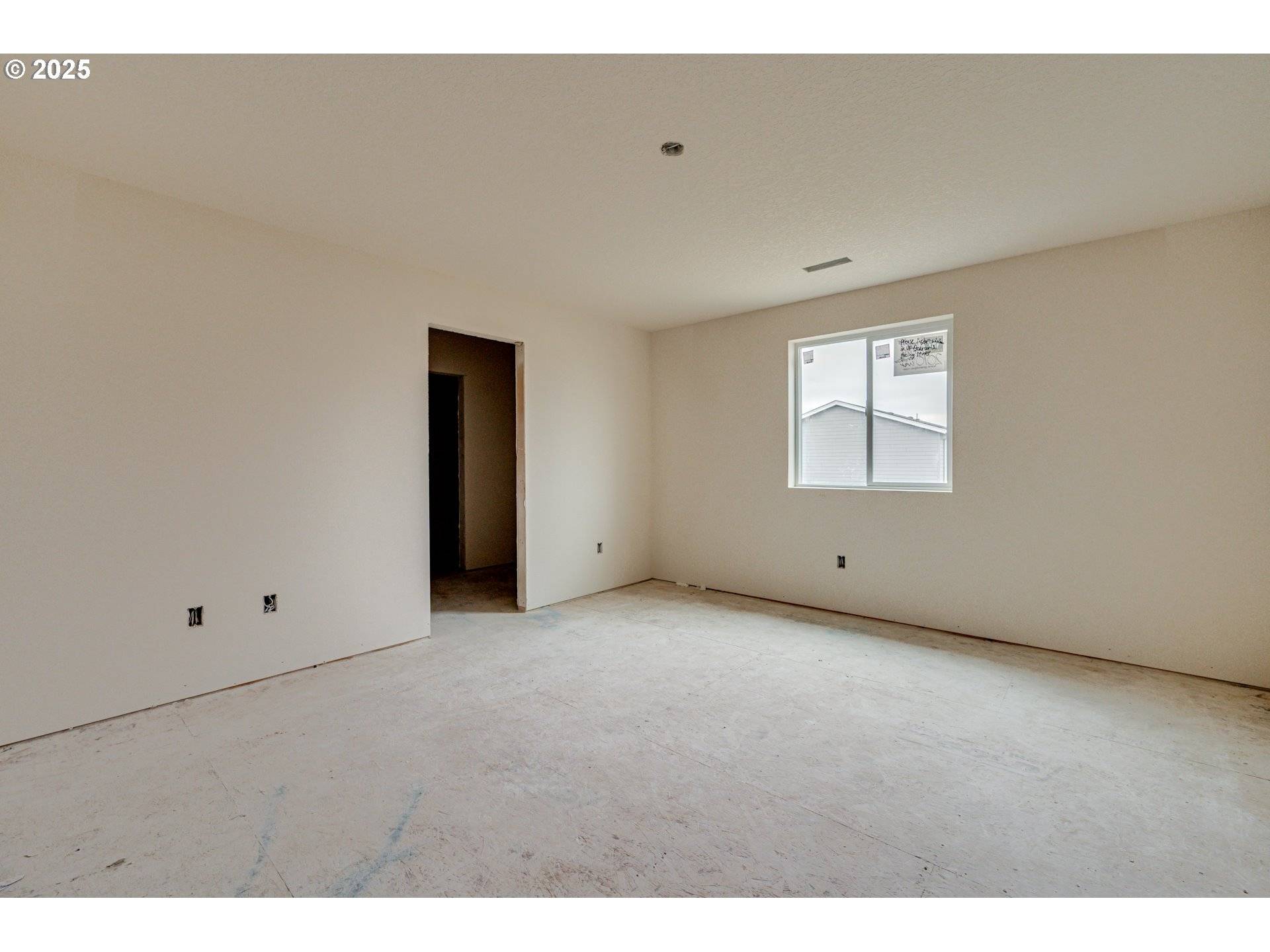 Longview, WA 98632,2010 Henderson WAY